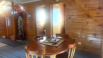 2 Bedroom Chalet | In-room dining