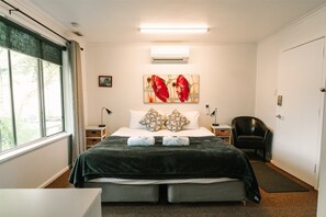 Habitació (Mt Buffalo Room) | Sala d'estar | Reproductor de DVD 