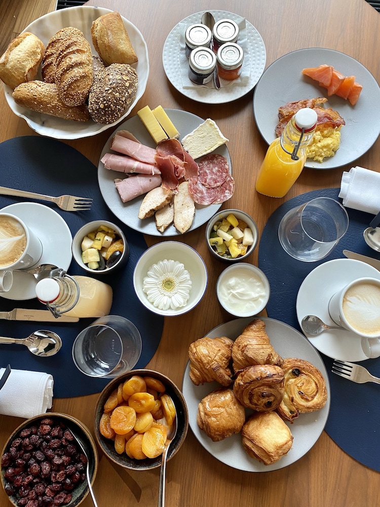 Hotel Le Place d'Armes by null