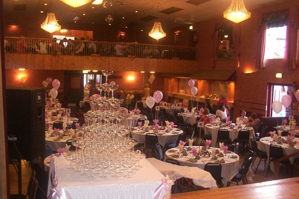 Banquet hall