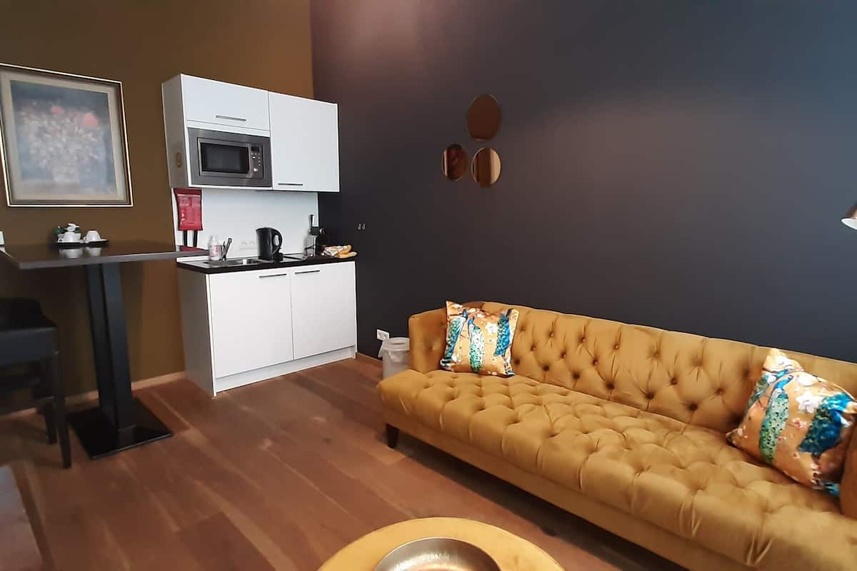 1 bedroom, minibar, in-room safe, desk