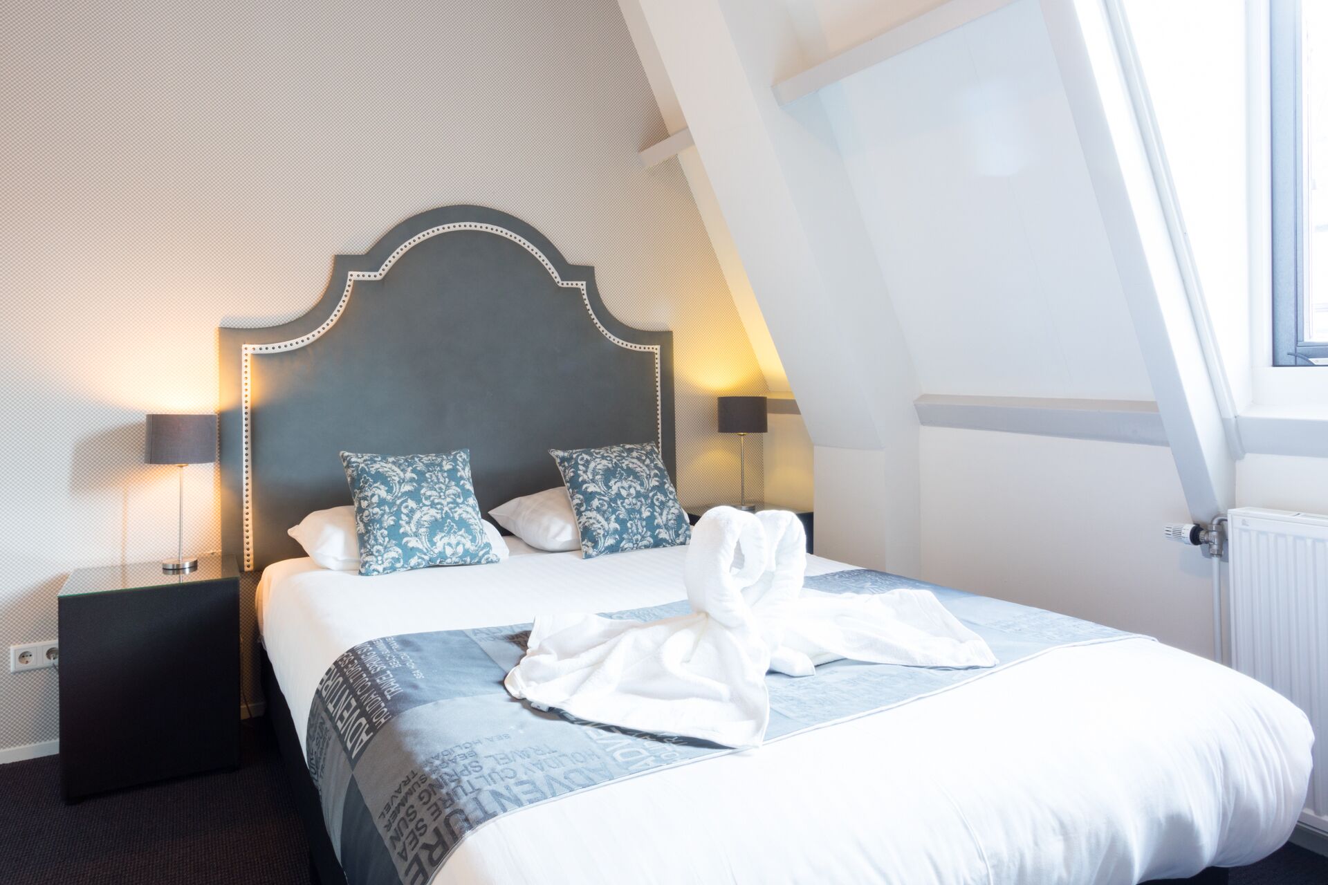 comfort double room single use | 1 bedroom, minibar, in-room safe, desk