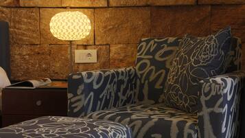 Frette Italian sheets, premium bedding, down duvets, Select Comfort beds