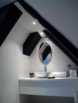 Chambre Double | Salle de bain