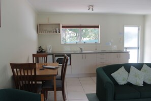 Standard Room, 1 Bedroom | In-room dining - Ash Grove Boutique Motel (Haruru)