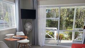Småhus – standard | Strykejern/-brett, wi-fi (inkludert), individuelt dekorert og sengetøy