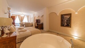 Superior Room (Plus) | Deep soaking bathtub - Garden Boutique Residence (Poznan)