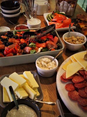 Breakfast buffet - Garden Boutique Residence (Poznan)