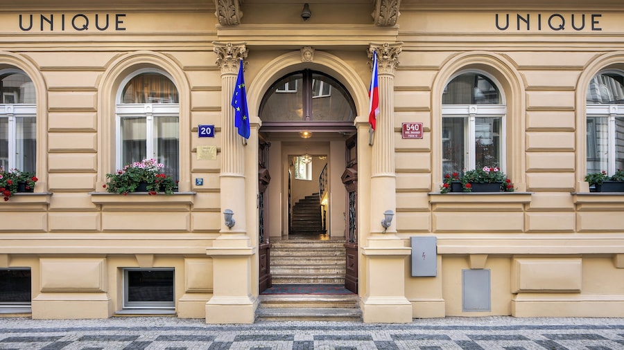 Hotel Unique