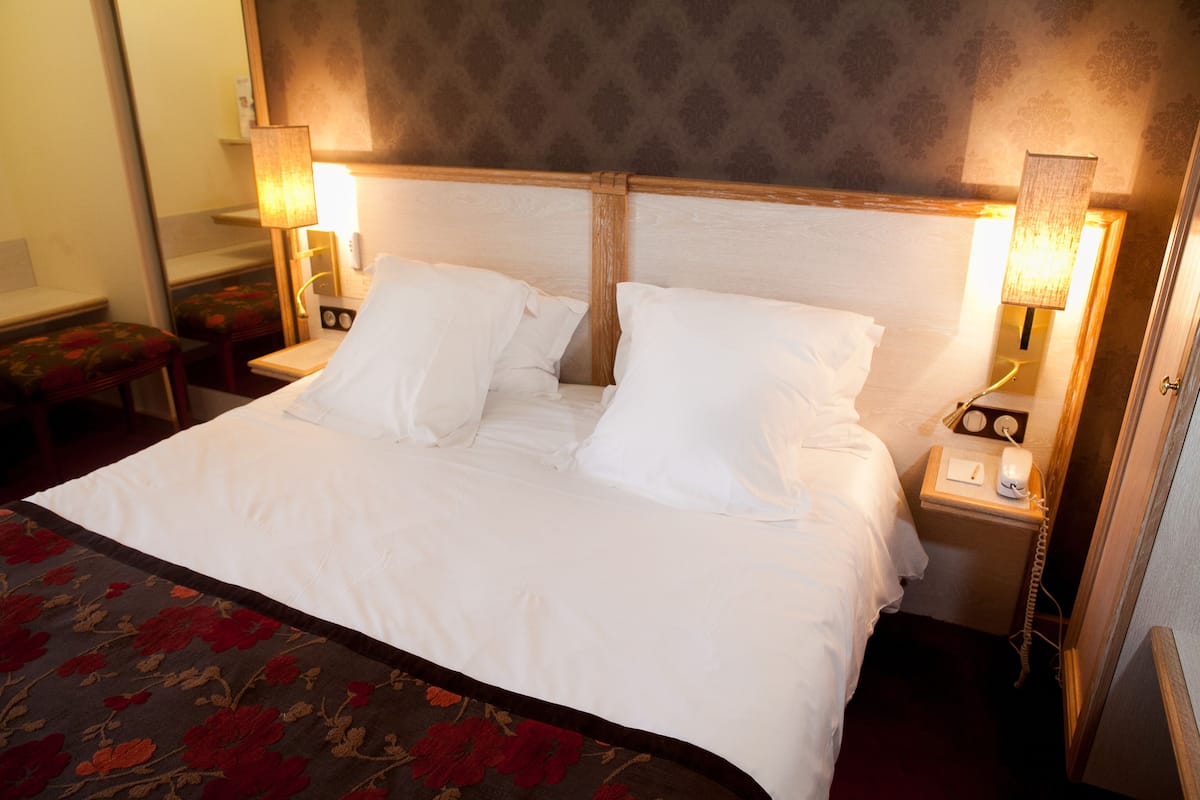 desk, blackout curtains, free cots/infant beds, rollaway beds