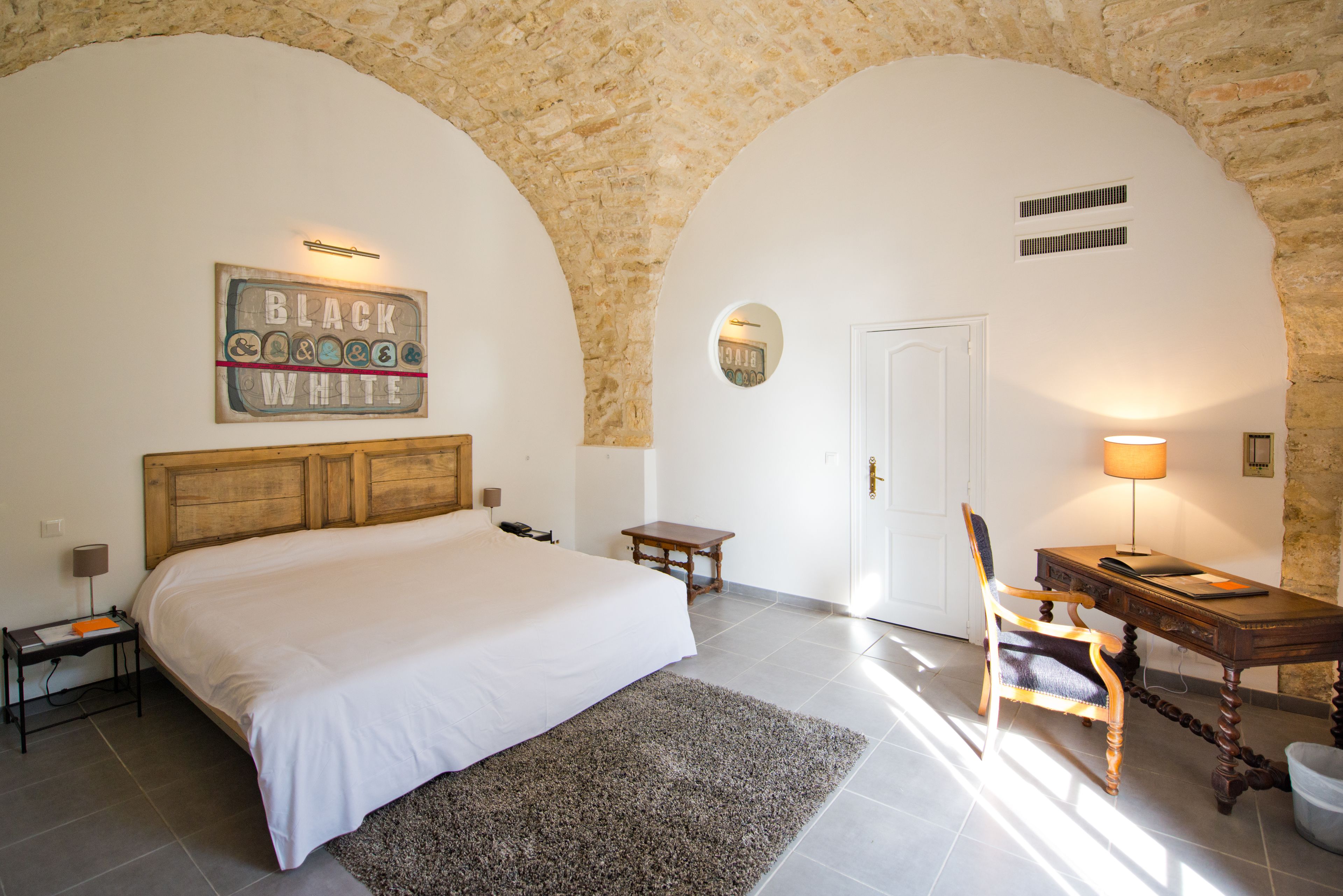 1 bedroom, premium bedding, minibar, in-room safe