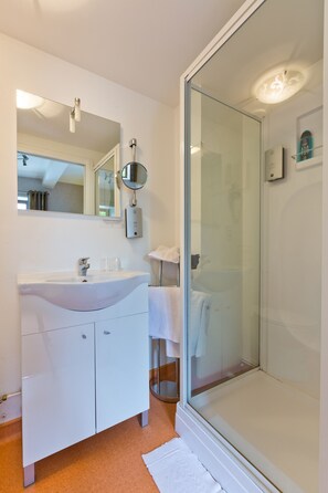 Kostenlose Toilettenartikel