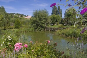 Garden - Hotel Azur (La Freissinouse)
