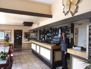 Bar (on property) - Hotel Azur (La Freissinouse)