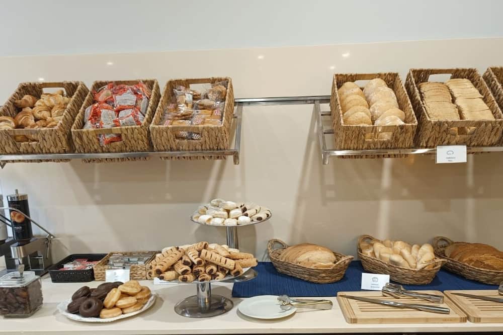 Holiday Inn Express Campo De Gibraltar - Barrios by IHG