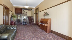 Reception - The Grand View Hotel (Wentworth Falls)