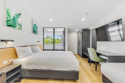 Parkview Motor Inn Parkes