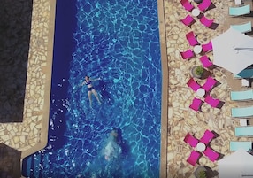 Outdoor pool, pool umbrellas, sun loungers