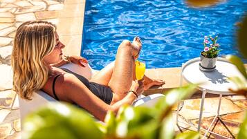 Poolbar