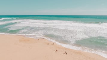 Vlak bij het strand