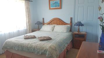 Desk, iron/ironing board, free WiFi, bed sheets