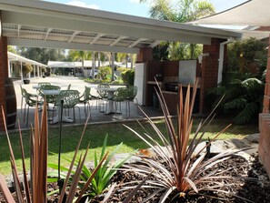 BBQ/picnic area
