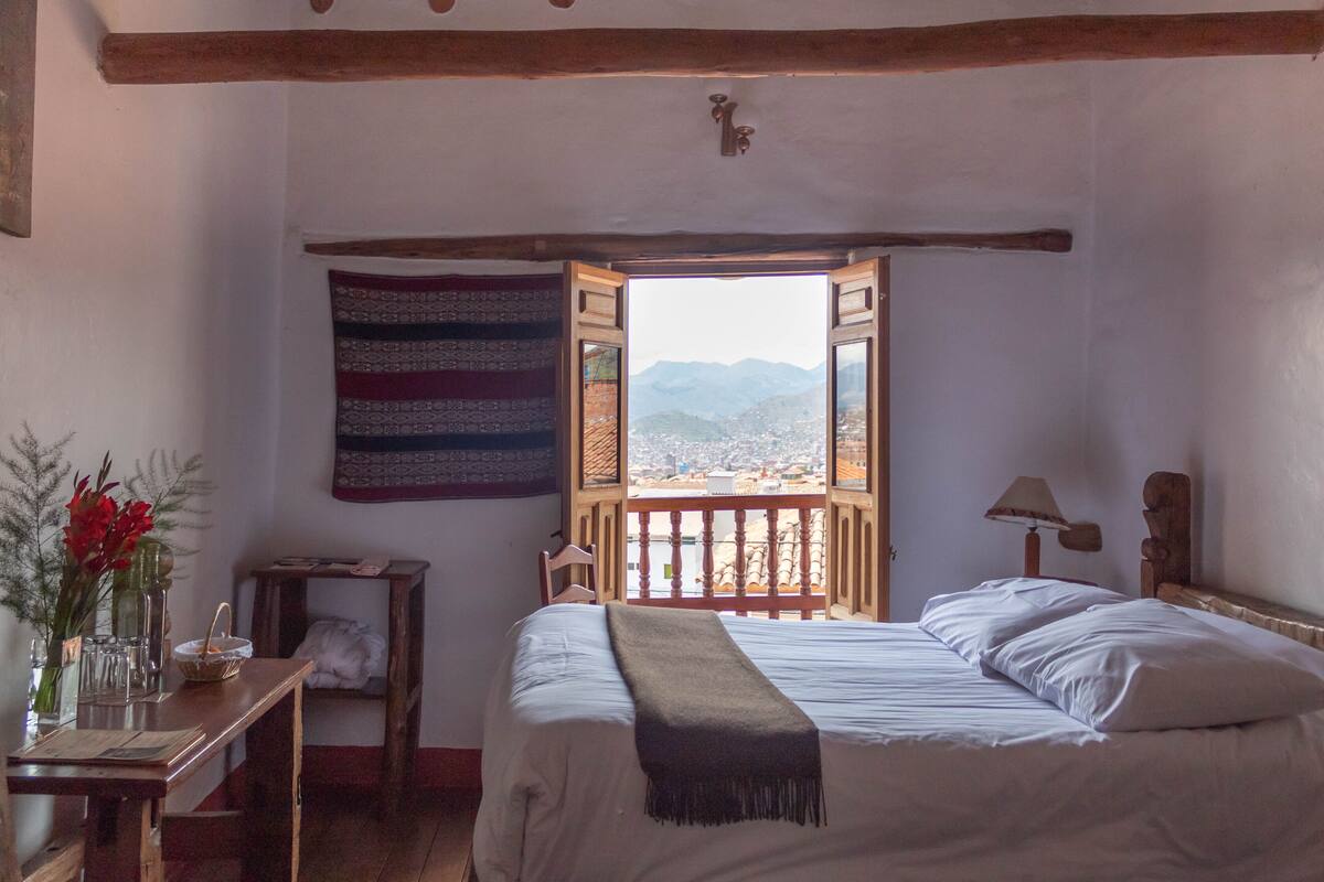 Family Suite | In-room safe, WiFi, bed sheets
