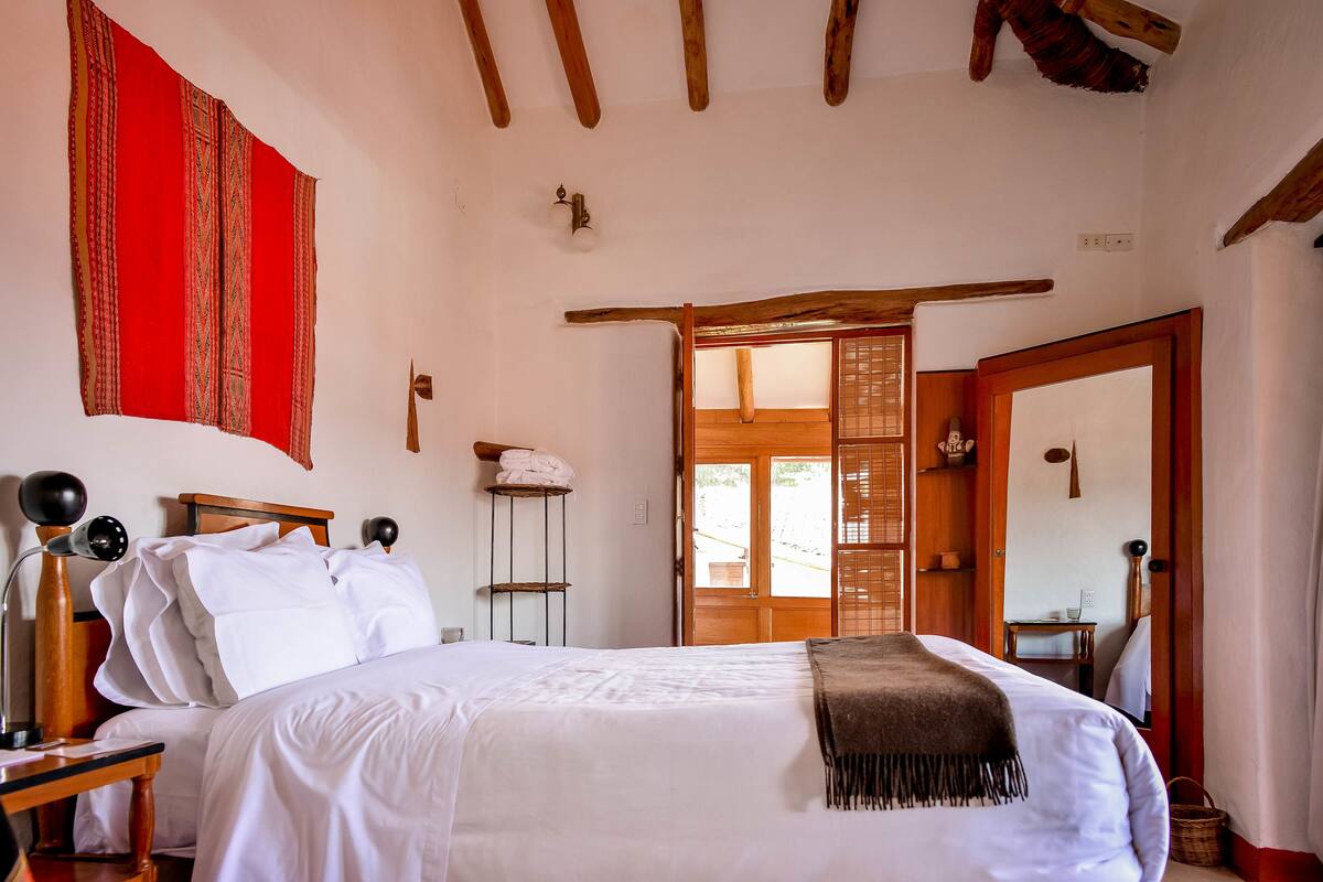 Superior Suite, Balcony | In-room safe, WiFi, bed sheets