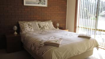 Individually furnished, blackout curtains, soundproofing