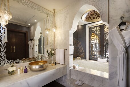 Jumeirah Zabeel Saray Dubai - Image 59
