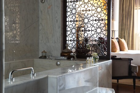 Jumeirah Zabeel Saray Dubai - Image 111