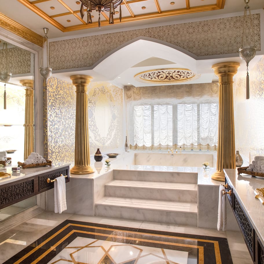 Grand Suite (Imperial) | Bathroom | Separate tub and shower, deep soaking tub, rainfall showerhead