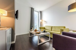 Junior Suite, 1 King Bed