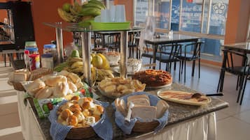 Petit déjeuner buffet