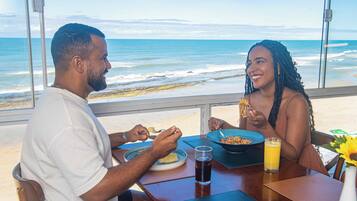 FrĂŒhstĂŒck, Mittagessen, Abendessen, brasilianische KĂŒche