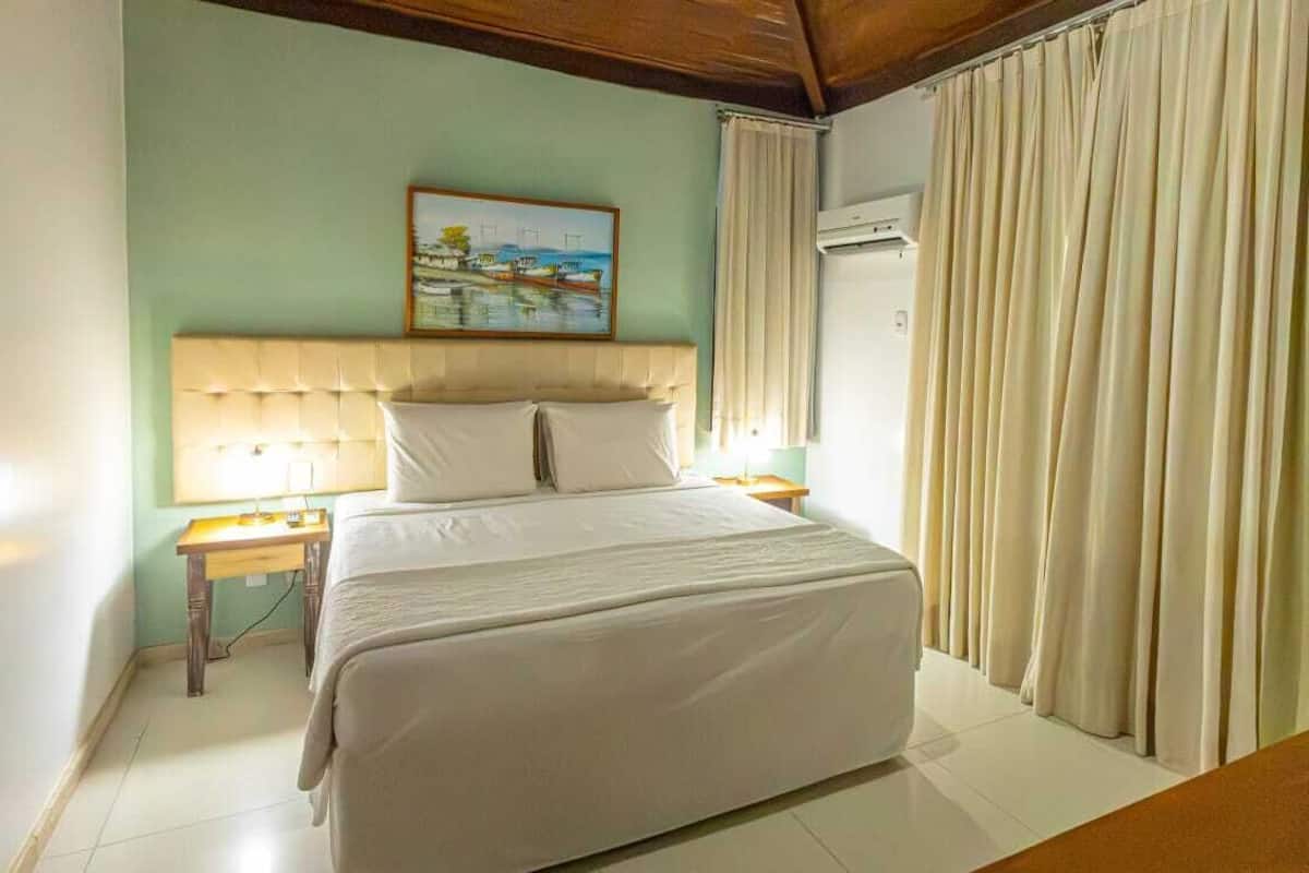 Conjugado Luxo (Família Luxo) | Minibar, in-room safe, desk, blackout curtains