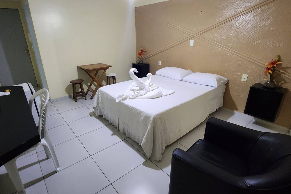 JR Hotel