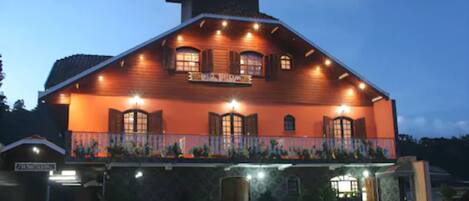 Front of property – evening/night