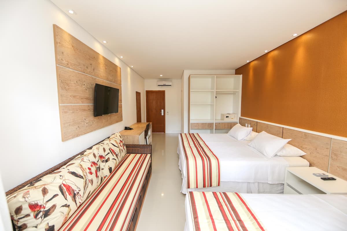 1 bedroom, minibar, in-room safe, blackout curtains