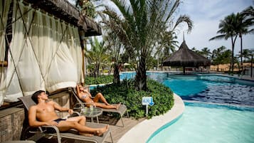 3 albercas al aire libre y camas balinesas gratuitas