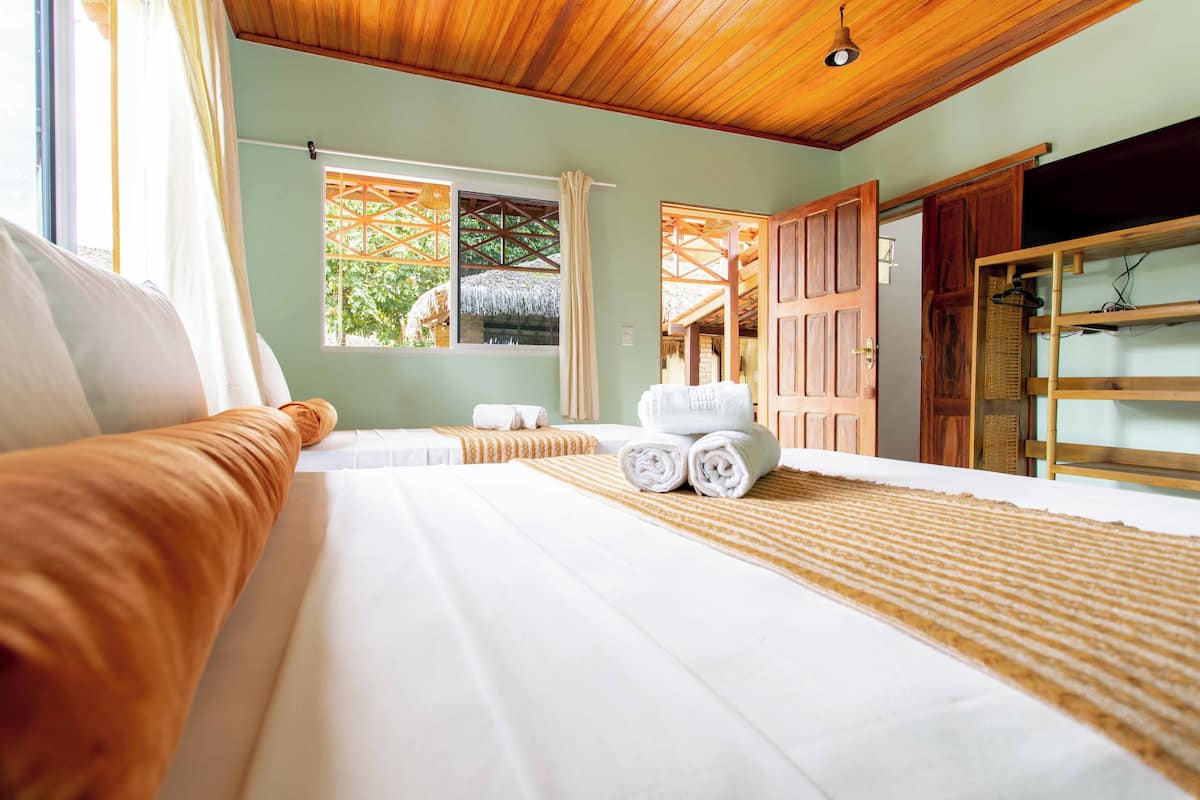 1 bedroom, minibar, iron/ironing board, free wifi