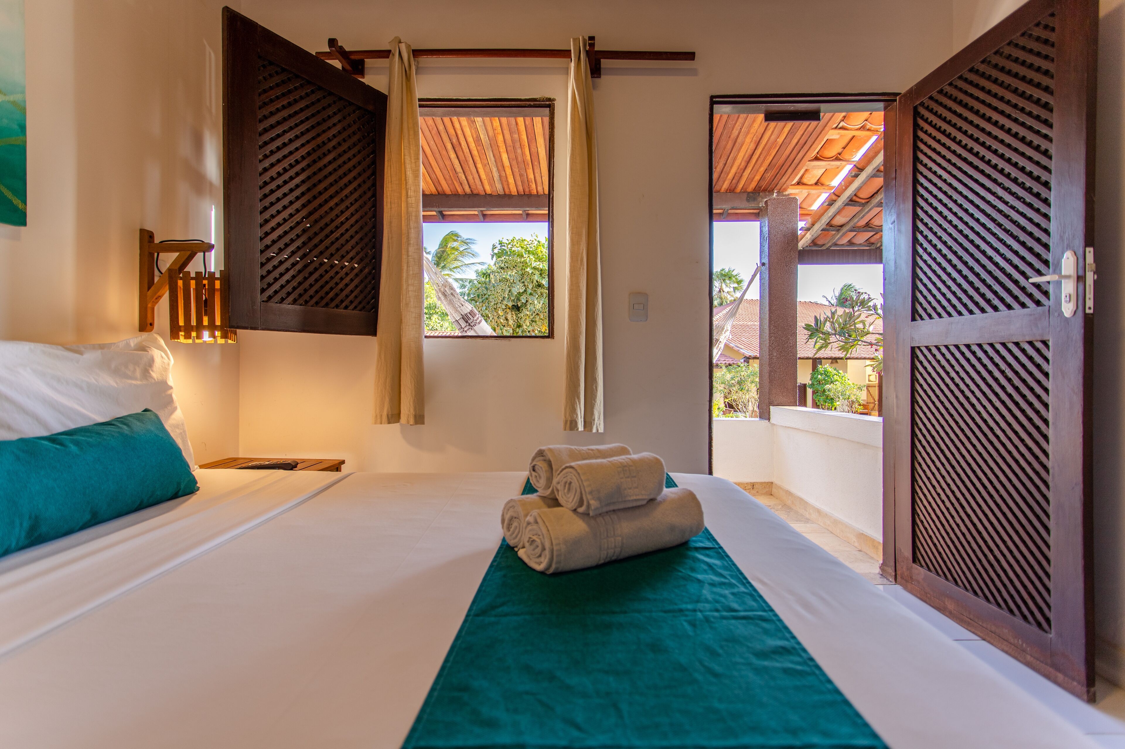 standard double room | 1 bedroom, minibar, iron/ironing board, free wifi