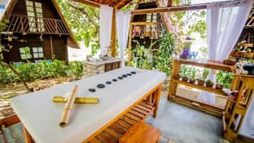 Espace de soins pour les couples, soins corporels, bains de boue