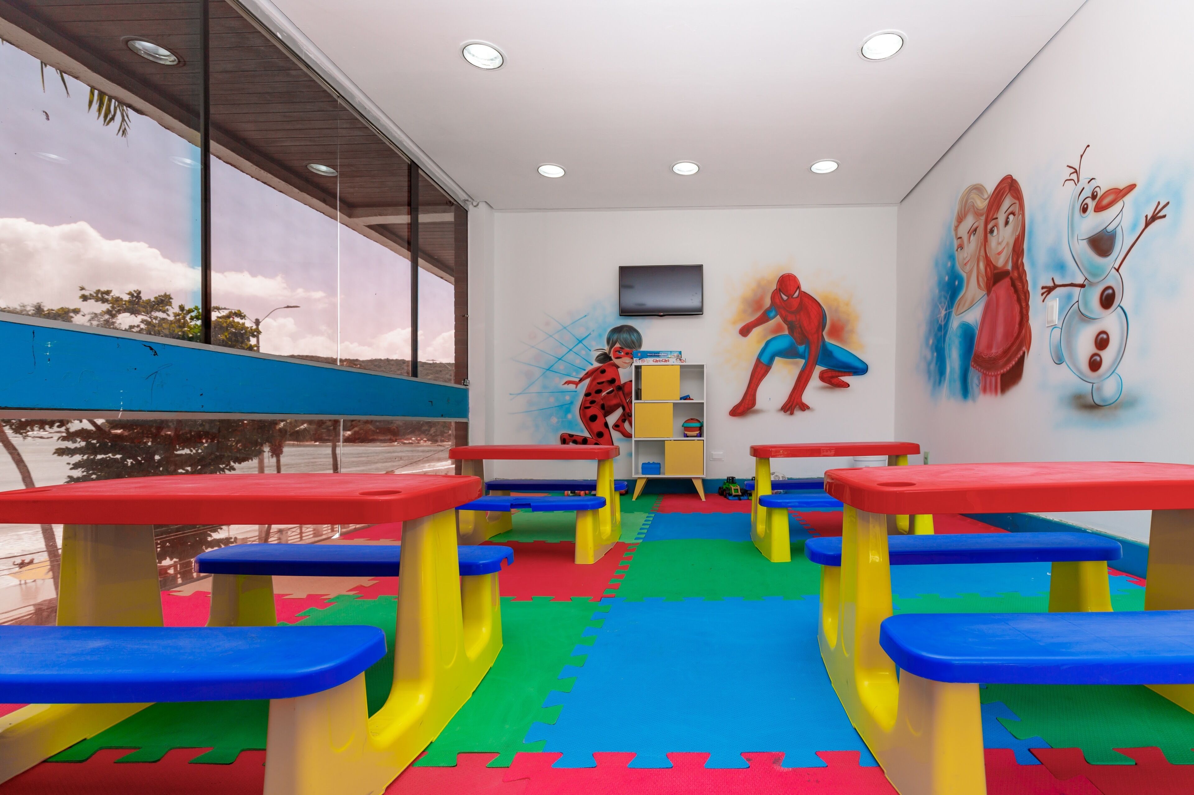 children’s play area – indoor