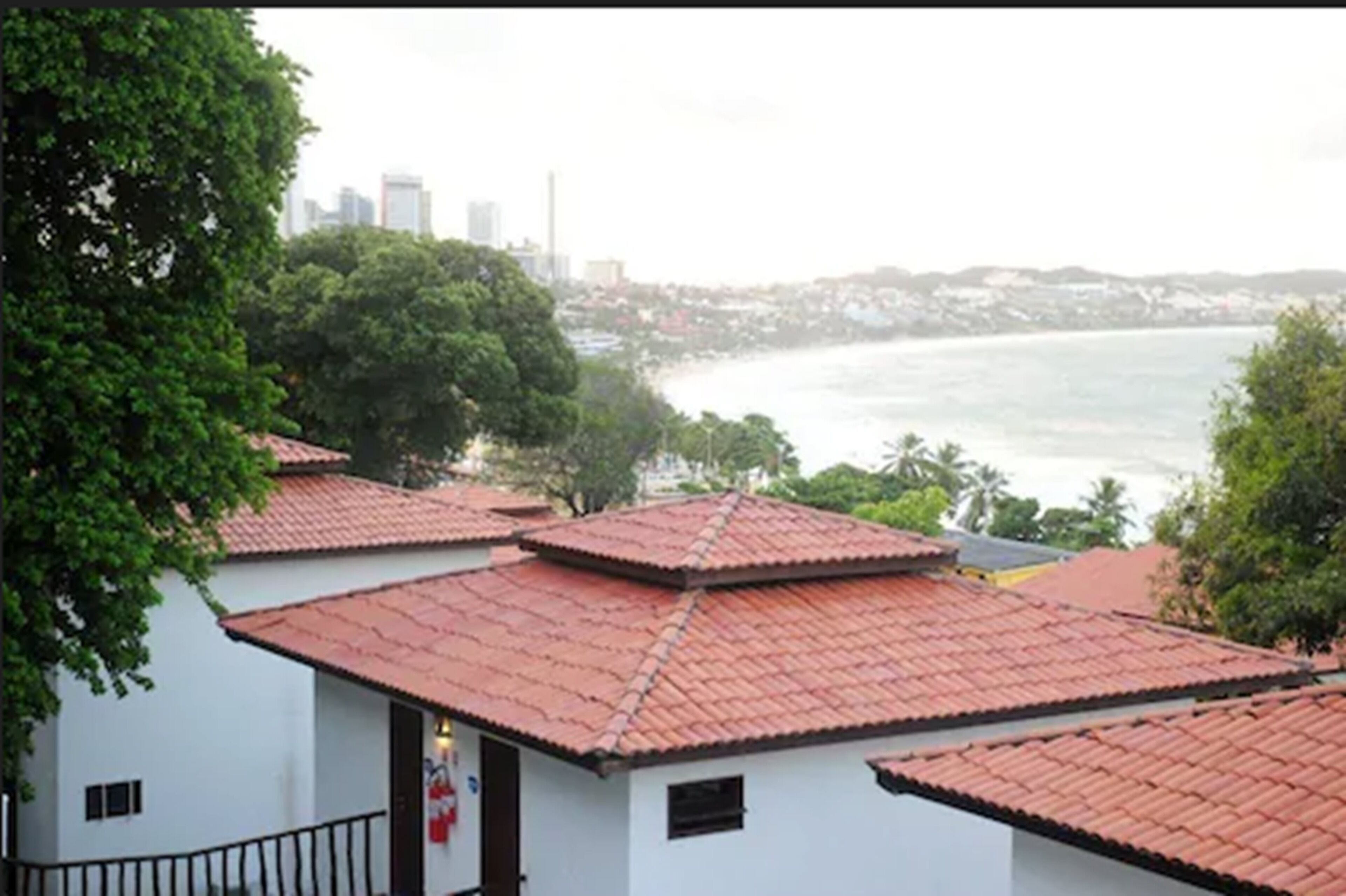 standard room, partial sea view (4th to 6th floor) | beach/ocean view