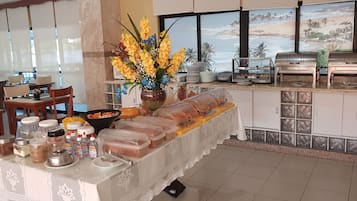 Petit déjeuner buffet