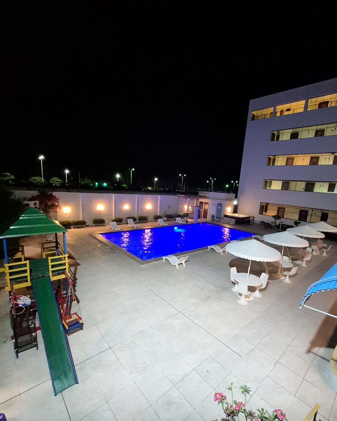 Photo - Golden Beach Hotel