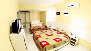 Standard Triple Room | Minibar, free WiFi - Pousada do Caju Premium (Joao Pessoa)