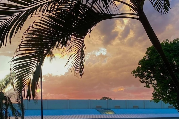 3 Außenpools, Liegestühle