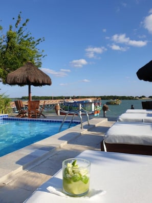 Outdoor pool - Pousada Peixe Galo (Galinhos)